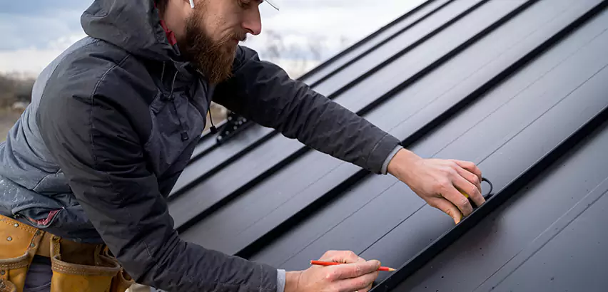 Professional Steel Roof Repair Services in Glenview, IL