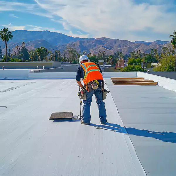 Why Glenview Roofing Pro Is the Flat Roofing Choice in Glenview, IL?