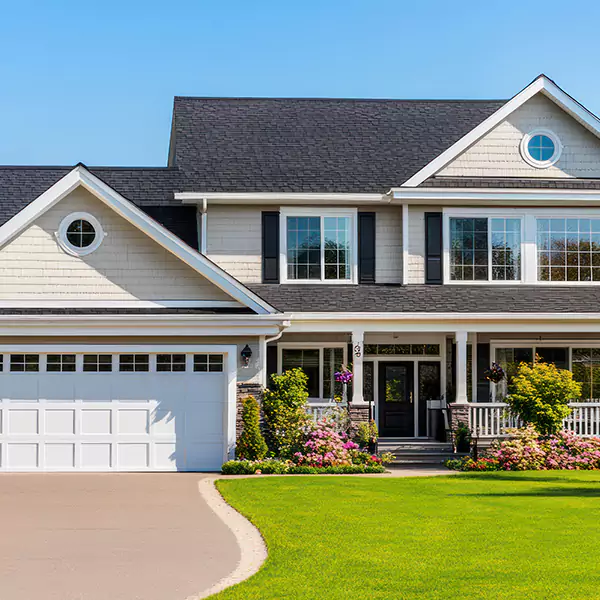 Why Glenview Homeowners Choose Glenview Roofing Pro for Roofing and Siding?