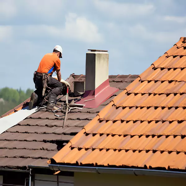 Why Glenview, IL Property Owners Trust Glenview Roofing Pro for Sagging Roof Repair?